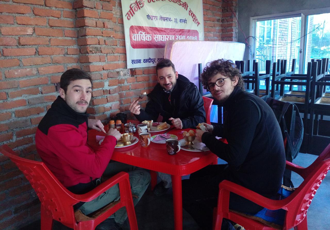 Bandipur Samira Homestay & Mountain View Restaurant Екстериор снимка